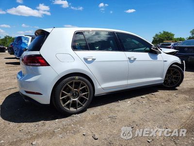 Trzecie zdjęcie samochodu z tyłu: 2019 VOLKSWAGEN GOLF R VIN:WVWVA7AU4KW208377 - miniatura