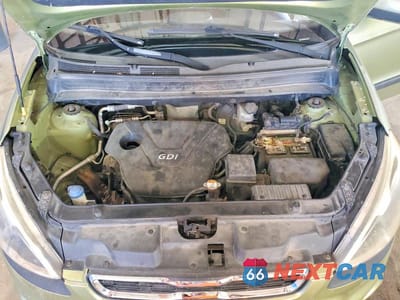 Zdjęcie 11 z 12 samochodu: 2012 KIA SOUL BASE VIN:KNDJT2A56C7439815 - miniatura