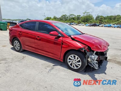 Czwarte zdjęcie samochodu z boku: 2017 HYUNDAI ELANTRA SE VIN:KMHD74LF1HU408981 - miniatura