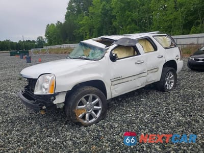 2007 GMC YUKON DENALI 1GKFK63867J280184 - główne zdjęcie licytacji z USA - miniatura