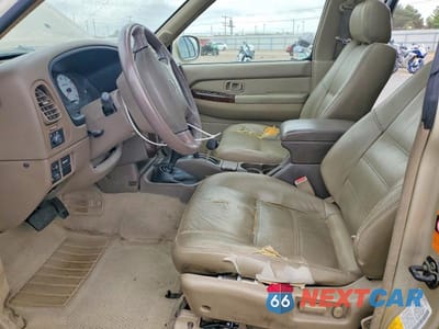 Zdjęcie 7 z 13 samochodu: 2000 NISSAN PATHFINDER XE VIN:JN8AR07Y5YW444204 - miniatura