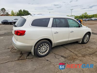 Trzecie zdjęcie samochodu z tyłu: 2011 BUICK ENCLAVE CXL VIN:5GAKVBED0BJ419899 - miniatura