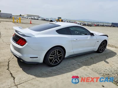 Trzecie zdjęcie samochodu z tyłu: 2022 FORD MUSTANG GT VIN:1FA6P8CF8N5129656 - miniatura