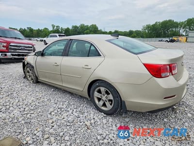 Drugie zdjęcie samochodu z przodu: 2015 CHEVROLET MALIBU LS VIN:1G11B5SL1FF180980 - miniatura