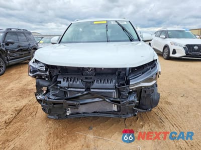 Piąte zdjęcie samochodu w środku: 2025 VOLKSWAGEN TAOS SE VIN:3VVSC7B23SM053106 - miniatura