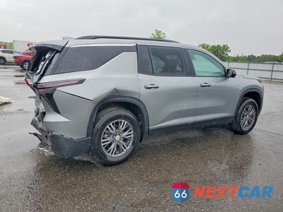 Trzecie zdjęcie samochodu z tyłu: 2026 CHEVROLET TRAVERSE LT VIN:1GNEVGKS2TJ288785 - miniatura