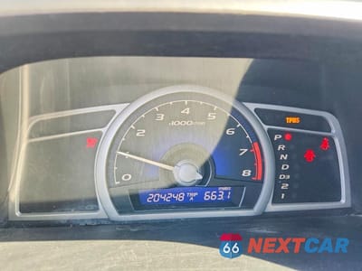 Zdjęcie 9 z 12 samochodu: 2008 HONDA CIVIC EX VIN:2HGFG12828H546032 - miniatura