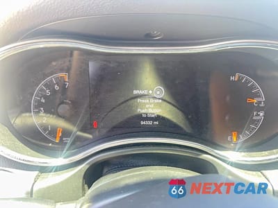 Zdjęcie 8 z 11 samochodu: 2020 JEEP GRAND CHEROKEE LIMITED VIN:1C4RJFBG4LC322449 - miniatura