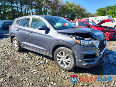 Czwarte zdjęcie samochodu z boku: 2021 HYUNDAI TUCSON SE VIN:KM8J23A45MU403077 - miniatura