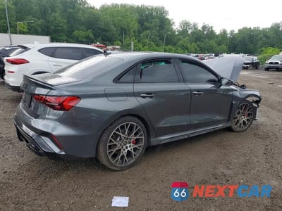 Trzecie zdjęcie samochodu z tyłu: 2025 AUDI RS3 VIN:WUAGWDGY9SA912741 - miniatura