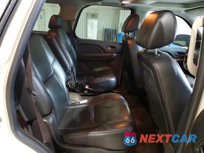 Zdjęcie 11 z 13 samochodu: 2009 CHEVROLET TAHOE C1500 LTZ VIN:1GNFC33059R276933 - miniatura