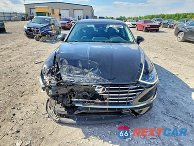Piąte zdjęcie samochodu w środku: 2021 HYUNDAI SONATA HYBRID BLUE VIN:KMHL24JJ4MA033214 - miniatura
