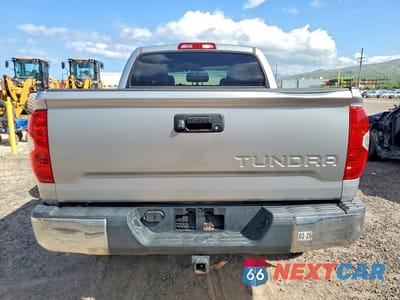 Zdjęcie 6 z 12 samochodu: 2016 TOYOTA TUNDRA CREWMAX SR5 VIN:5TFEM5F10GX108692 - miniatura
