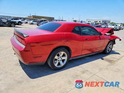 Trzecie zdjęcie samochodu z tyłu: 2010 DODGE CHALLENGER SE VIN:2B3CJ4DV6AH219258 - miniatura