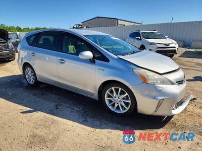 Czwarte zdjęcie samochodu z boku: 2014 TOYOTA PRIUS V FIVE VIN:JTDZN3EU8E3311302 - miniatura