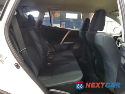 Zdjęcie 11 z 13 samochodu: 2018 TOYOTA RAV4 LE VIN:JTMBFREV6JJ258177 - miniatura