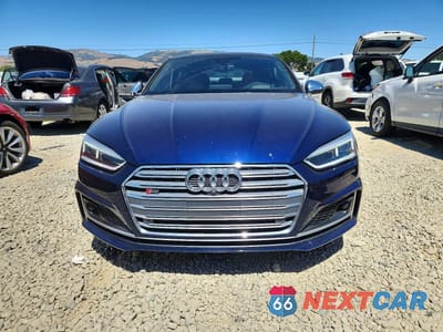 Piąte zdjęcie samochodu w środku: 2019 AUDI S5 PRESTIGE VIN:WAUC4CF56KA074572 - miniatura