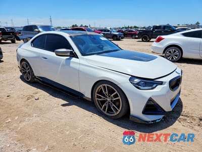 Czwarte zdjęcie samochodu z boku: 2022 BMW M240XI VIN:3MW53CM08N8C38780 - miniatura