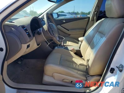Zdjęcie 7 z 12 samochodu: 2010 NISSAN ALTIMA VIN:1N4AL2AP0AN562509 - miniatura