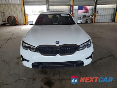 Piąte zdjęcie samochodu w środku: 2020 BMW 330I VIN:3MW5R1J08L8B07045 - miniatura