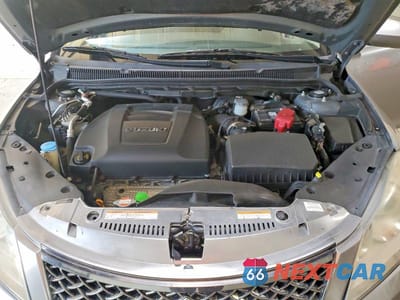 Zdjęcie 11 z 12 samochodu: 2010 SUZUKI KIZASHI SE VIN:JS2RE9A3XA6101251 - miniatura