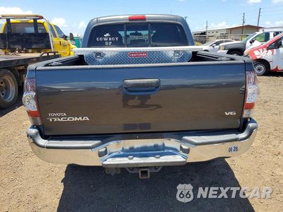 Zdjęcie 6 z 12 samochodu: 2014 TOYOTA TACOMA VIN:3TMLU4EN3EM141338 - miniatura