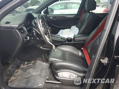 Zdjęcie 11 z 24 samochodu: 2017 PORSCHE MACAN GTS VIN:WP1AG2A55HLB52306 - miniatura