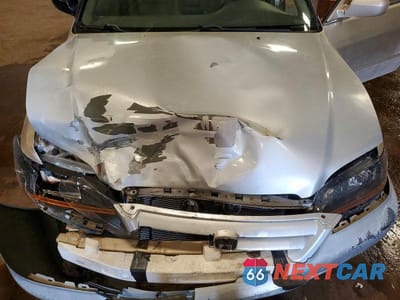 Zdjęcie 11 z 12 samochodu: 2002 HONDA ACCORD EX VIN:1HGCG165X2A048427 - miniatura