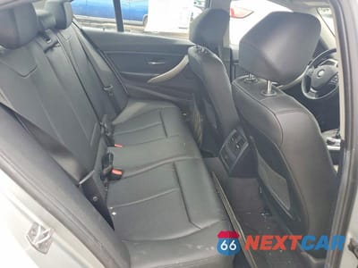 Zdjęcie 10 z 13 samochodu: 2018 BMW 320 XI VIN:WBA8A3C55JA489285 - miniatura