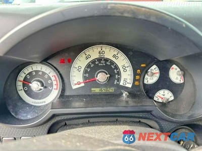 Zdjęcie 7 z 10 samochodu: 2007 TOYOTA FJ CRUISER BASE VIN:JTEBU11F470062514 - miniatura
