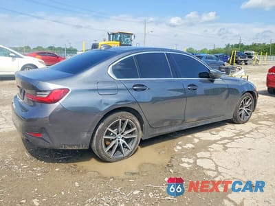 Trzecie zdjęcie samochodu z tyłu: 2021 BMW 330XI VIN:WBA5R7C08MFK82663 - miniatura
