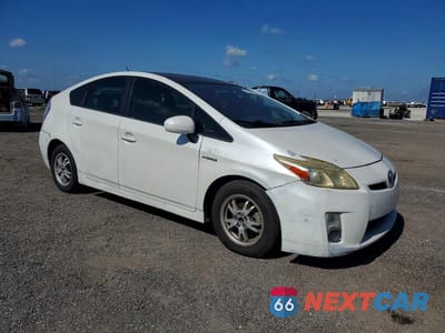 Czwarte zdjęcie samochodu z boku: 2010 TOYOTA PRIUS III VIN:JTDKN3DU3A0004568 - miniatura