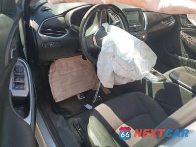 Zdjęcie 8 z 12 samochodu: 2018 CHEVROLET MALIBU LS VIN:1G1ZB5STXJF241187 - miniatura