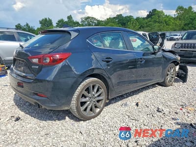 Trzecie zdjęcie samochodu z tyłu: 2018 MAZDA 3 GRAND TOURING VIN:3MZBN1M36JM270852 - miniatura