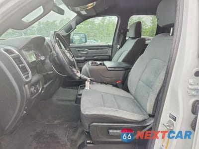 Zdjęcie 7 z 12 samochodu: 2023 RAM 1500 BIG HORN VIN:1C6RRFBGXPN555195 - miniatura