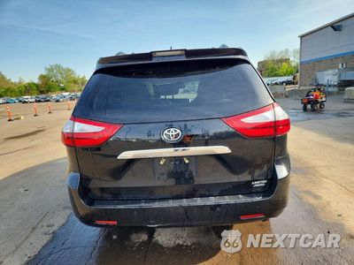 Zdjęcie 6 z 13 samochodu: 2018 TOYOTA SIENNA LIMITED 7-PASSENGER VIN:5TDDZ3DCXJS203327 - miniatura