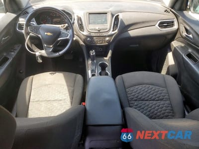 Zdjęcie 8 z 13 samochodu: 2018 CHEVROLET EQUINOX LT VIN:3GNAXKEX3JS607934 - miniatura