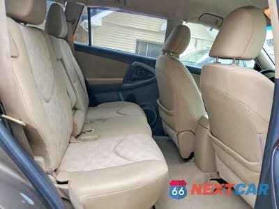Zdjęcie 11 z 13 samochodu: 2012 TOYOTA RAV4 BASE VIN:2T3BF4DV2CW268133 - miniatura