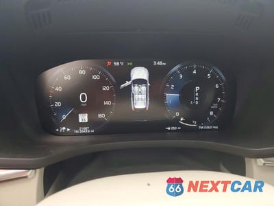 Zdjęcie 9 z 13 samochodu: 2021 VOLVO XC60 T5 INSCRIPTION VIN:YV4102RL7M1728232 - miniatura