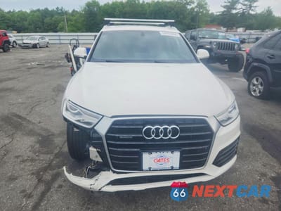 Piąte zdjęcie samochodu w środku: 2018 AUDI Q3 PREMIUM VIN:WA1ECCFS9JR003221 - miniatura