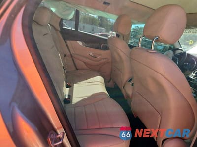 Zdjęcie 11 z 13 samochodu: 2021 MERCEDES-BENZ GLC 300 VIN:W1N0G8DB7MV284394 - miniatura