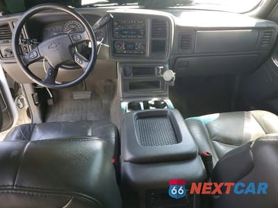Zdjęcie 8 z 12 samochodu: 2007 CHEVROLET SILVERADO K2500 HEAVY DUTY VIN:1GCHK23D77F171021 - miniatura