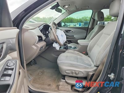 Zdjęcie 7 z 13 samochodu: 2018 CHEVROLET TRAVERSE LT VIN:1GNERGKWXJJ102995 - miniatura