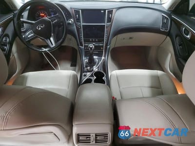 Zdjęcie 8 z 12 samochodu: 2019 INFINITI Q50 3.0T LUXE VIN:JN1EV7AR9KM559302 - miniatura