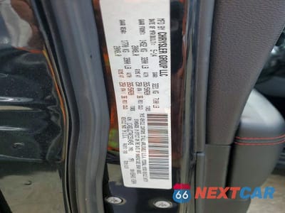 Zdjęcie 13 z 13 samochodu: 2014 DODGE DURANGO R VIN:1C4SDJCT4EC514545 - miniatura
