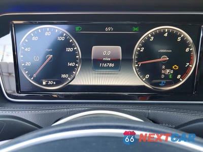 Zdjęcie 9 z 12 samochodu: 2015 MERCEDES-BENZ S 550 4MATIC VIN:WDDUG8FB8FA122778 - miniatura