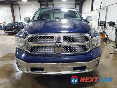 Piąte zdjęcie samochodu w środku: 2013 RAM 1500 SLT VIN:1C6RR7GT8DS521054 - miniatura
