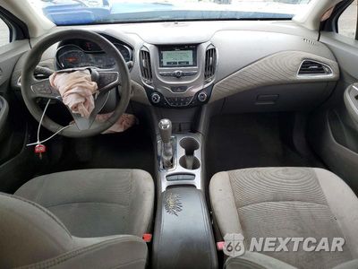 Zdjęcie 8 z 14 samochodu: 2018 CHEVROLET CRUZE LT VIN:3G1BE6SM7JS654493 - miniatura
