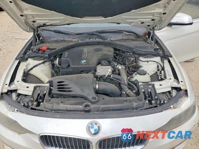Zdjęcie 11 z 12 samochodu: 2013 BMW 328 XI VIN:WBA3B3C5XDF539614 - miniatura