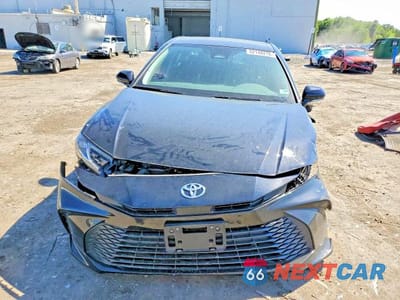 Piąte zdjęcie samochodu w środku: 2025 TOYOTA CAMRY LE VIN:4T1DAACK3SU502297 - miniatura